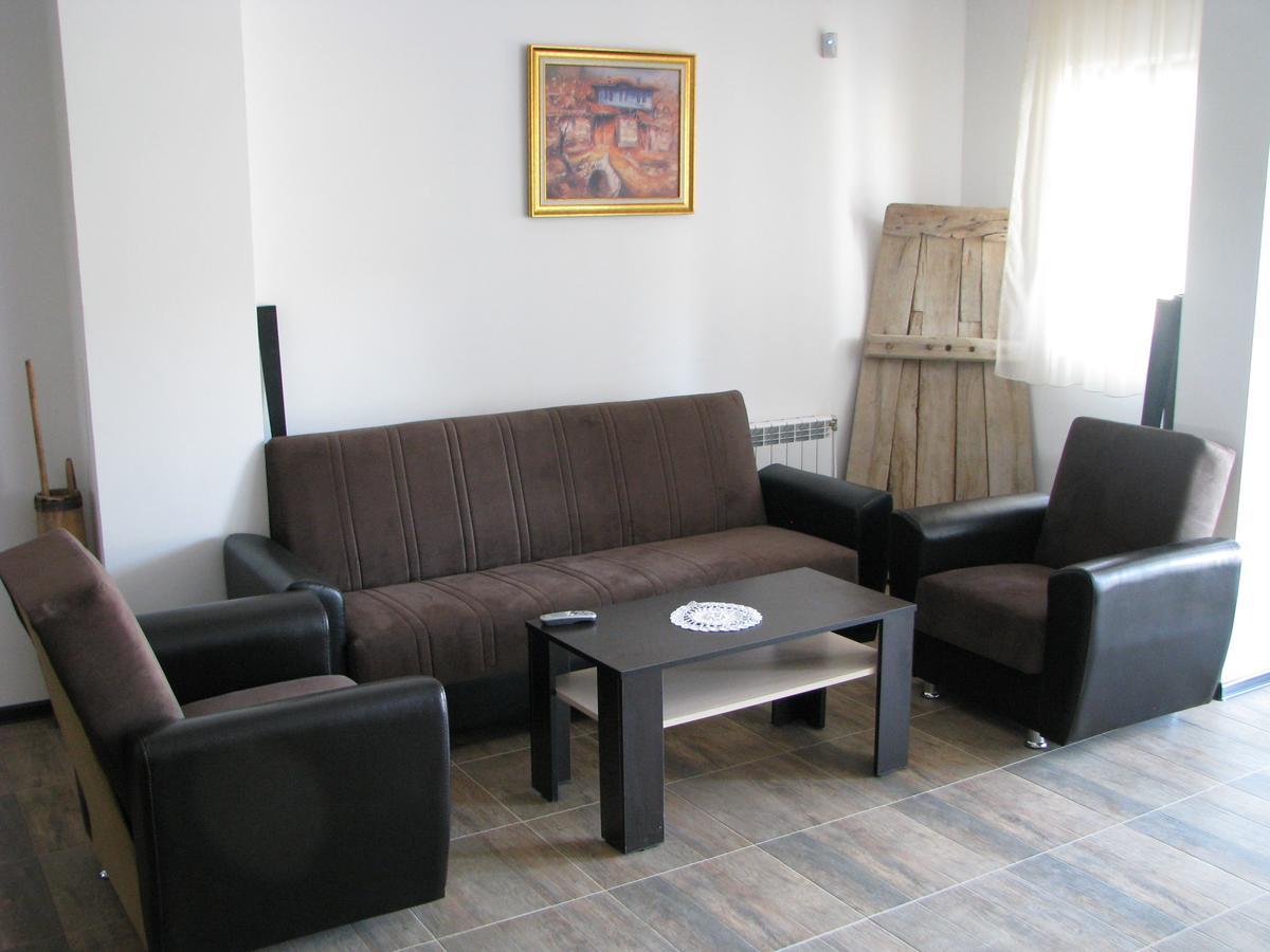 Park Hotel Eagle Stone Копривштица Экстерьер фото