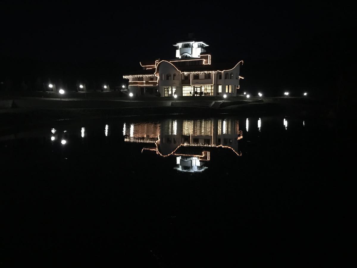 Park Hotel Eagle Stone Копривштица Экстерьер фото