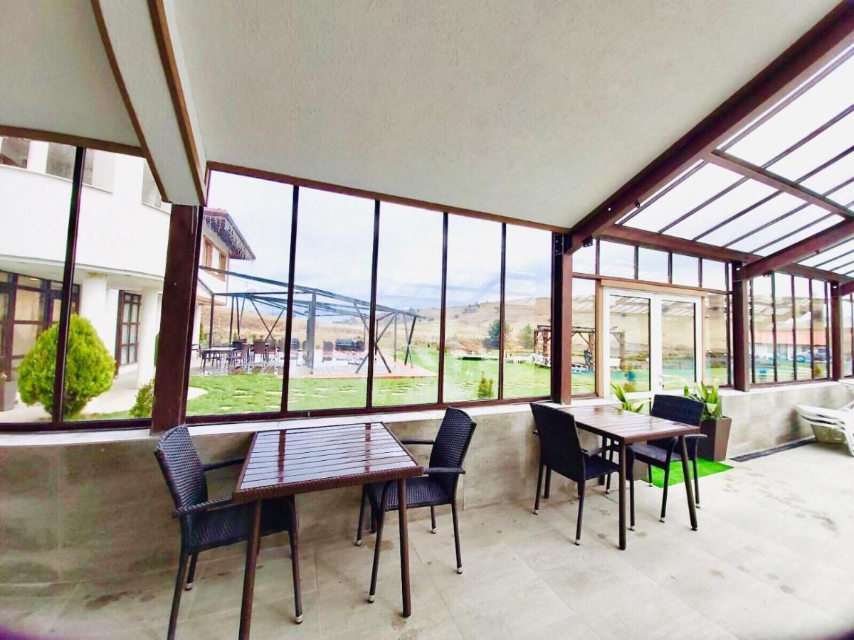 Park Hotel Eagle Stone Копривштица Экстерьер фото